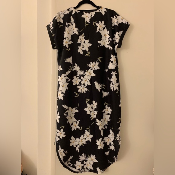 Floral Dress - Shein Size XL (12) - Picture 2 of 2